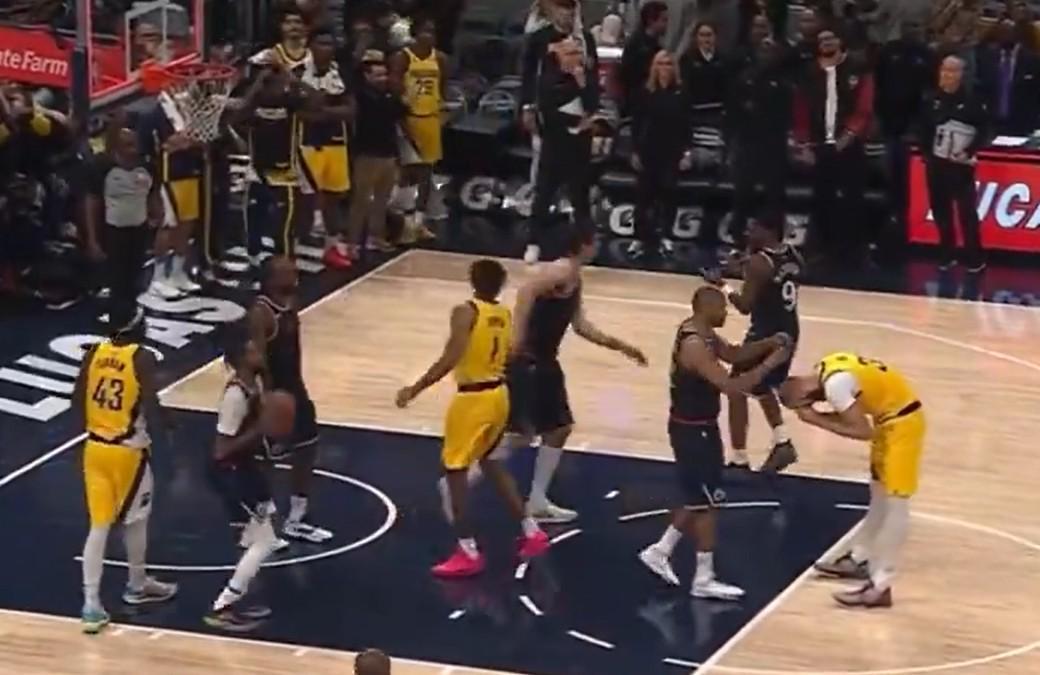 PP电子官方-明着摆烂？步行者0.1秒落后1分获2罚，赫夫两罚不中送走比赛